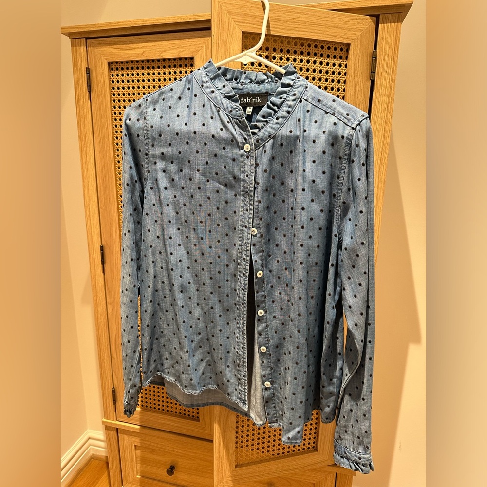 Denim blouse with dark navy polka dots